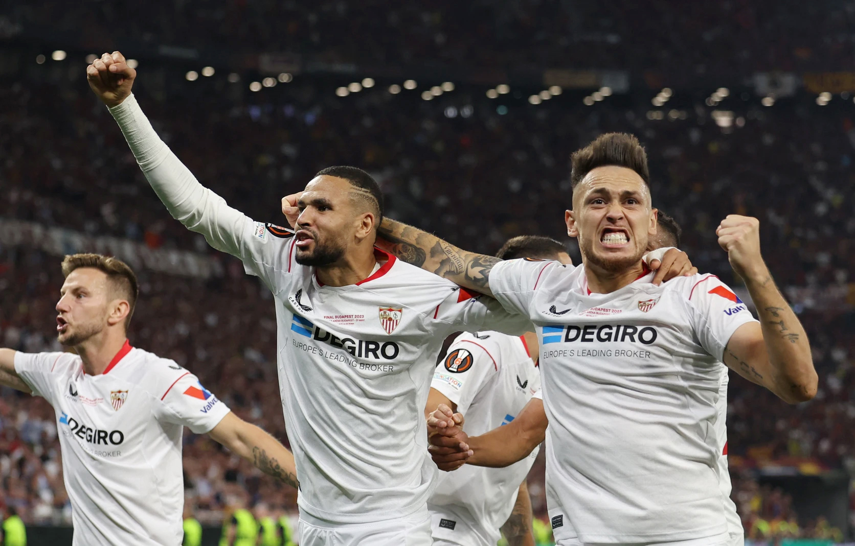 Kết quả bóng đá hôm nay (1-6): Sevilla vô địch Europa League